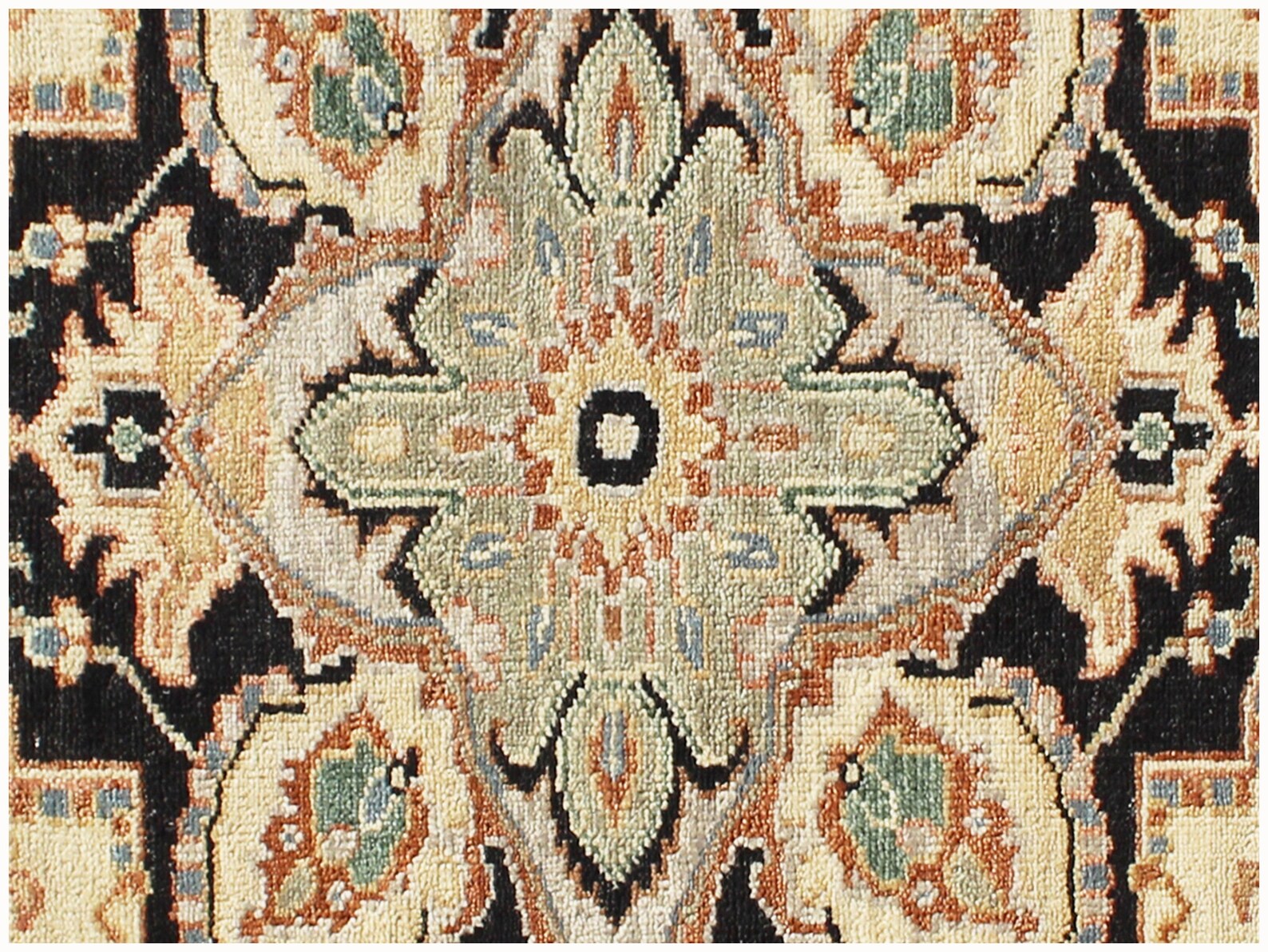 Hand-Knotted Serapi Design Wool Rug | 8x10 Traditional Persian Style