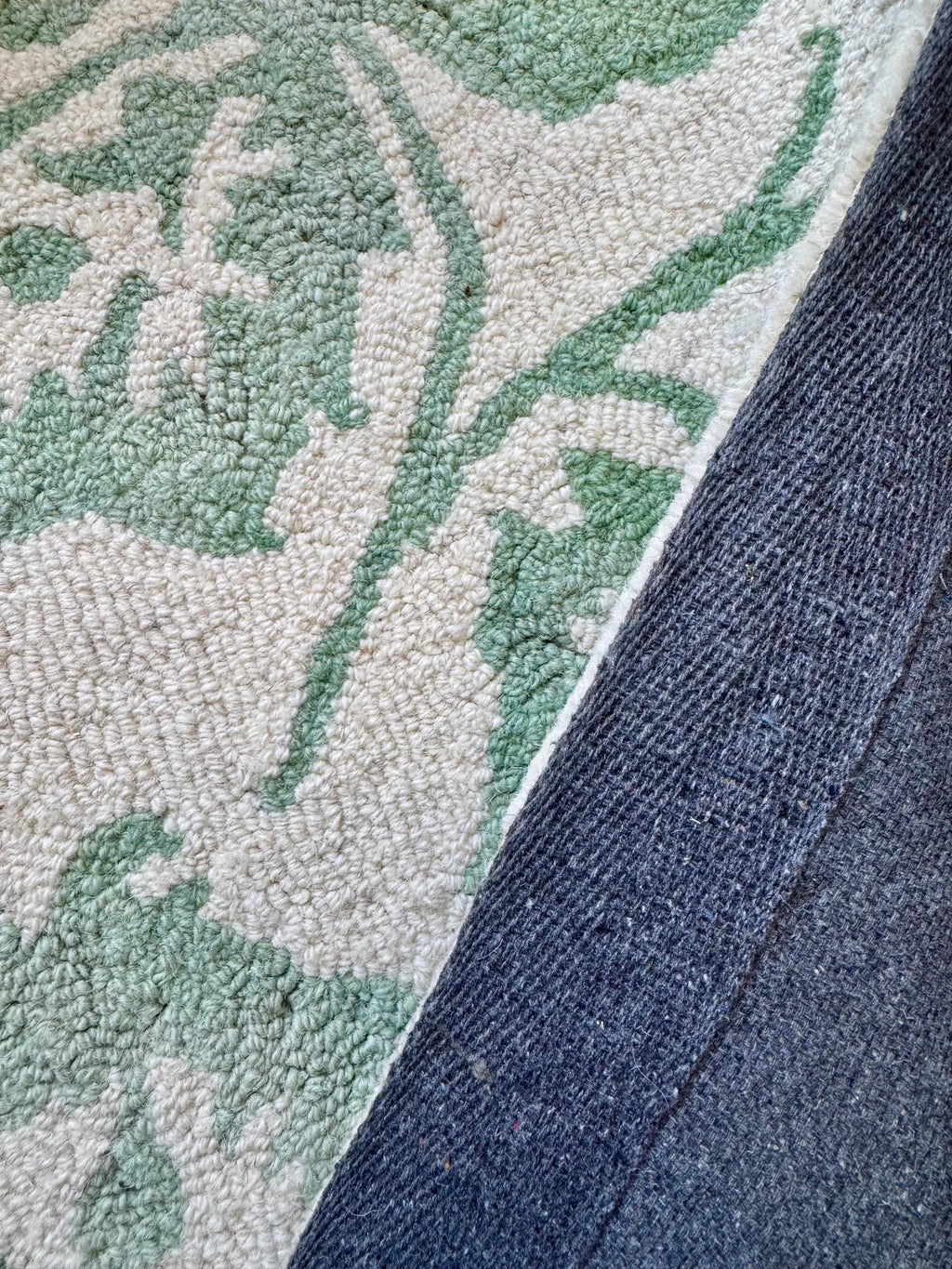 Hand Tufted Ivory Wool Rug, Green Floral Looped Pile (5X8)