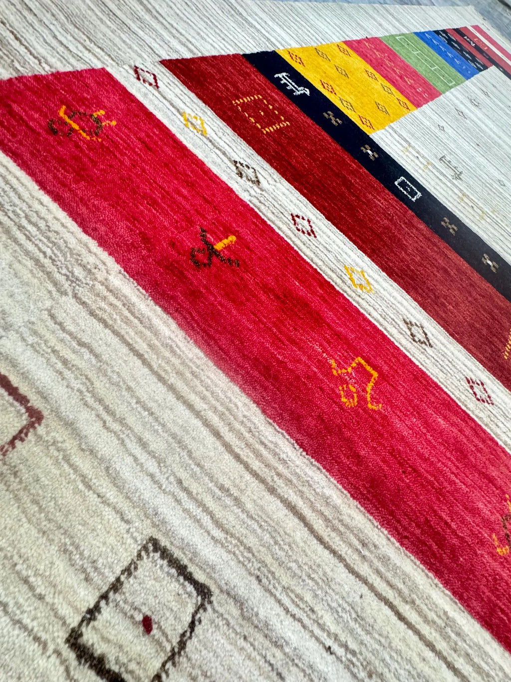 Modern Tribal Elegance: Handmade 8x9 Gabbeh Wool Rug
