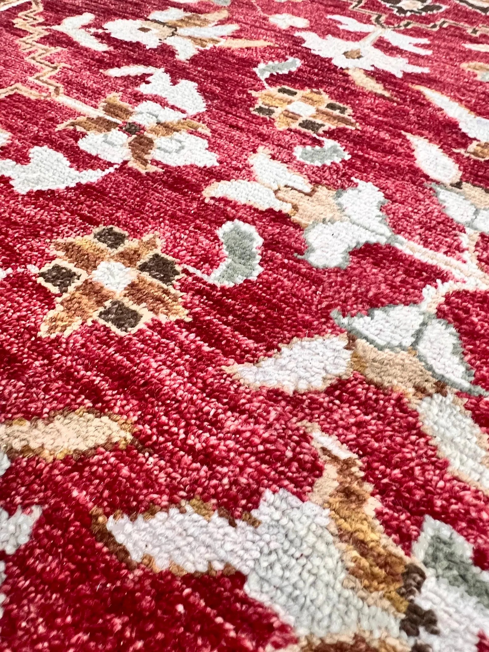 8x10 ft Traditional Floral Medallion Hand-Knotted Wool Rug - Crimson & Espresso