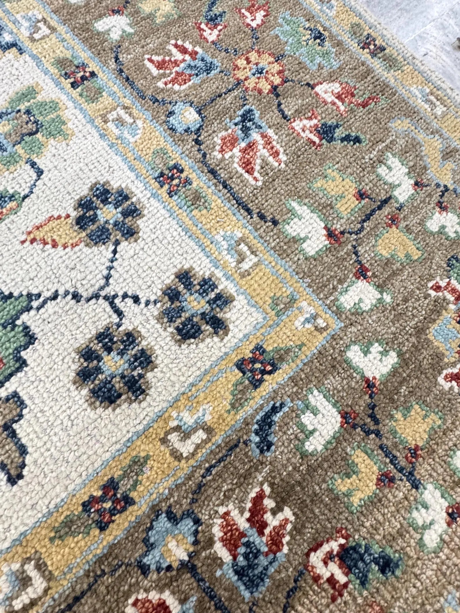 8x10 Vintage-Inspired Hand-Knotted Oushak Wool Rug | Earthy Sage & Terracotta