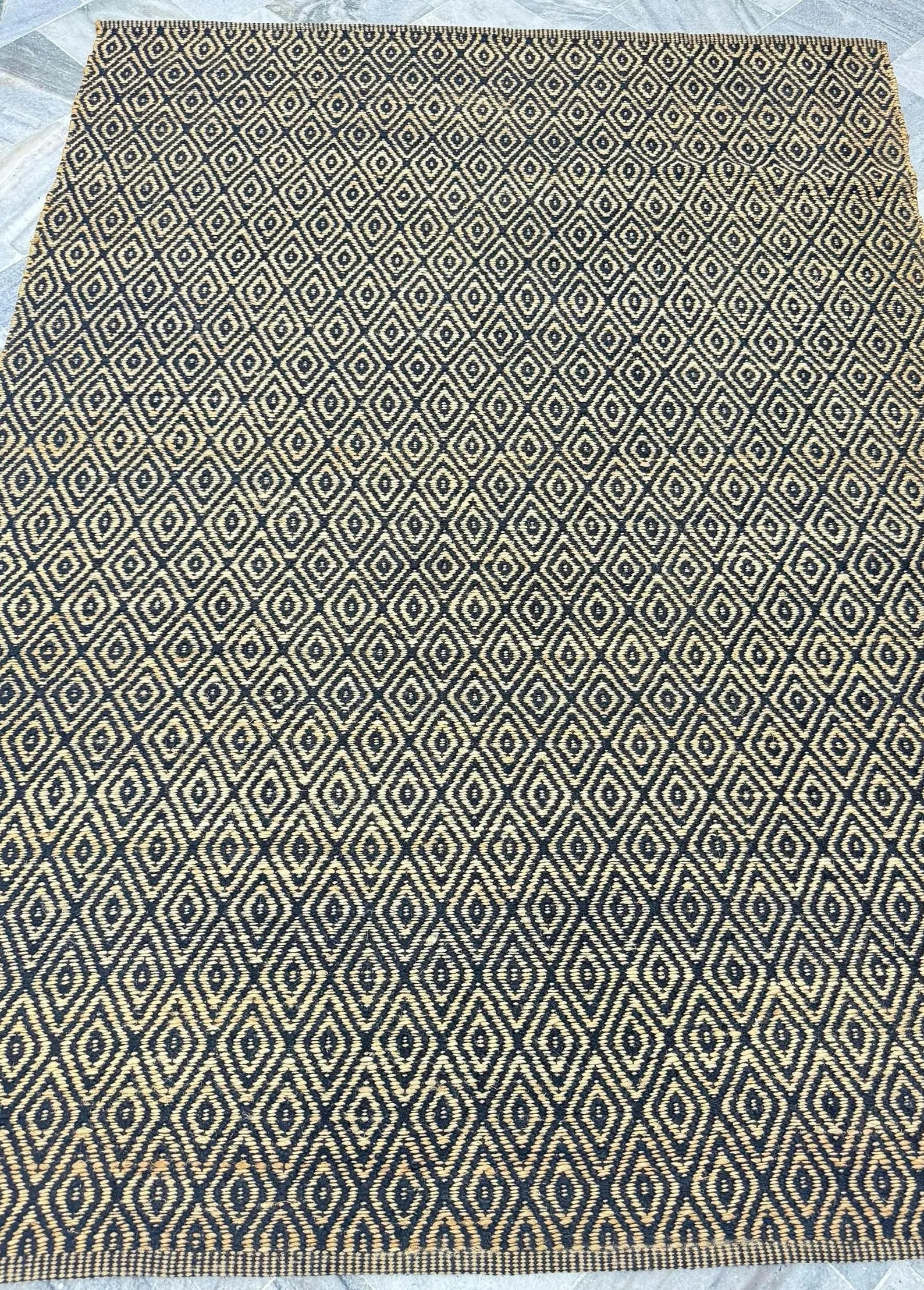 5x8 Natural Jute Diamond Pattern Area Rug
