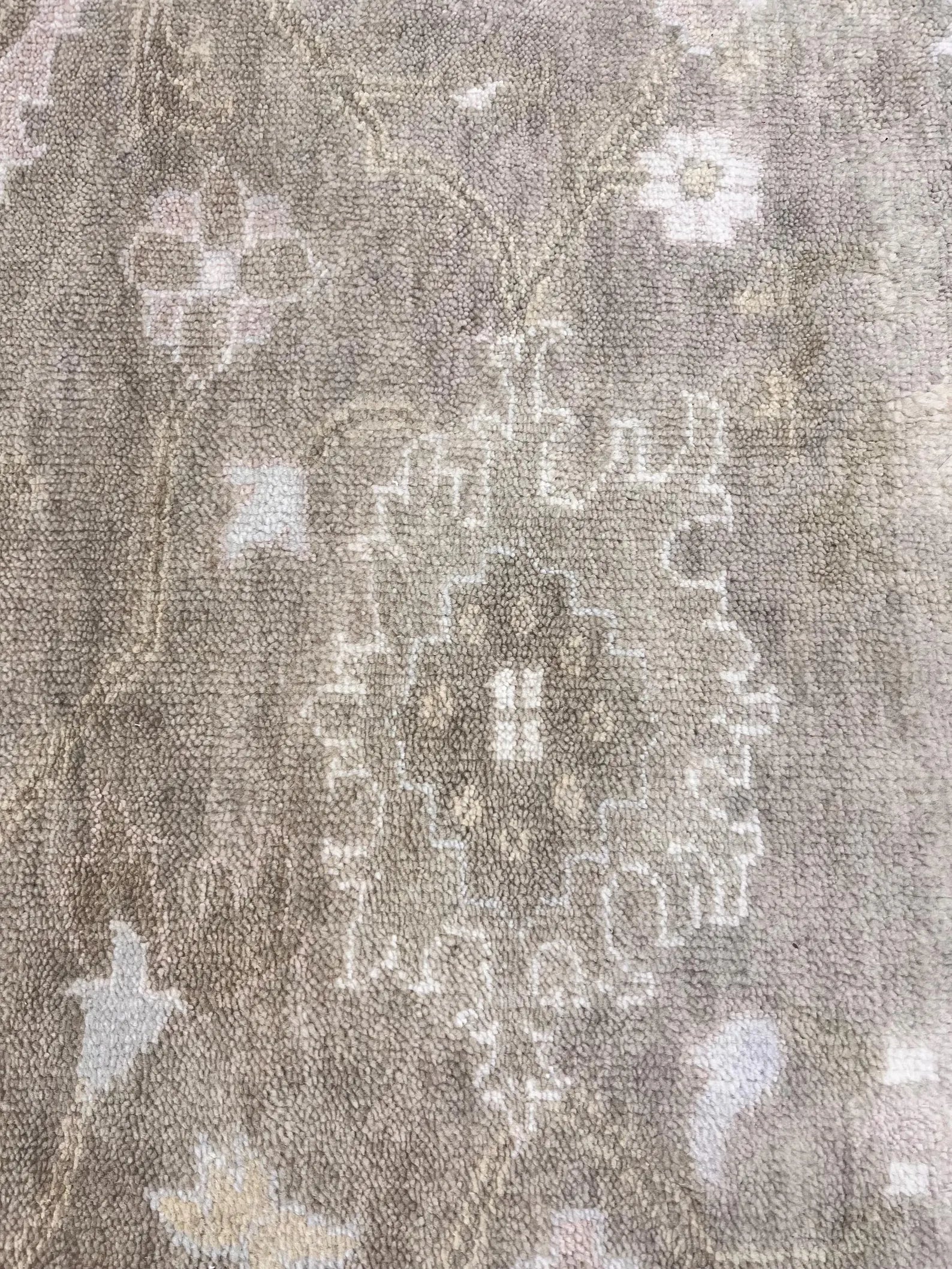 Authentic Hand-Knotted Oushak Wool Rug | Muted Earth Tones