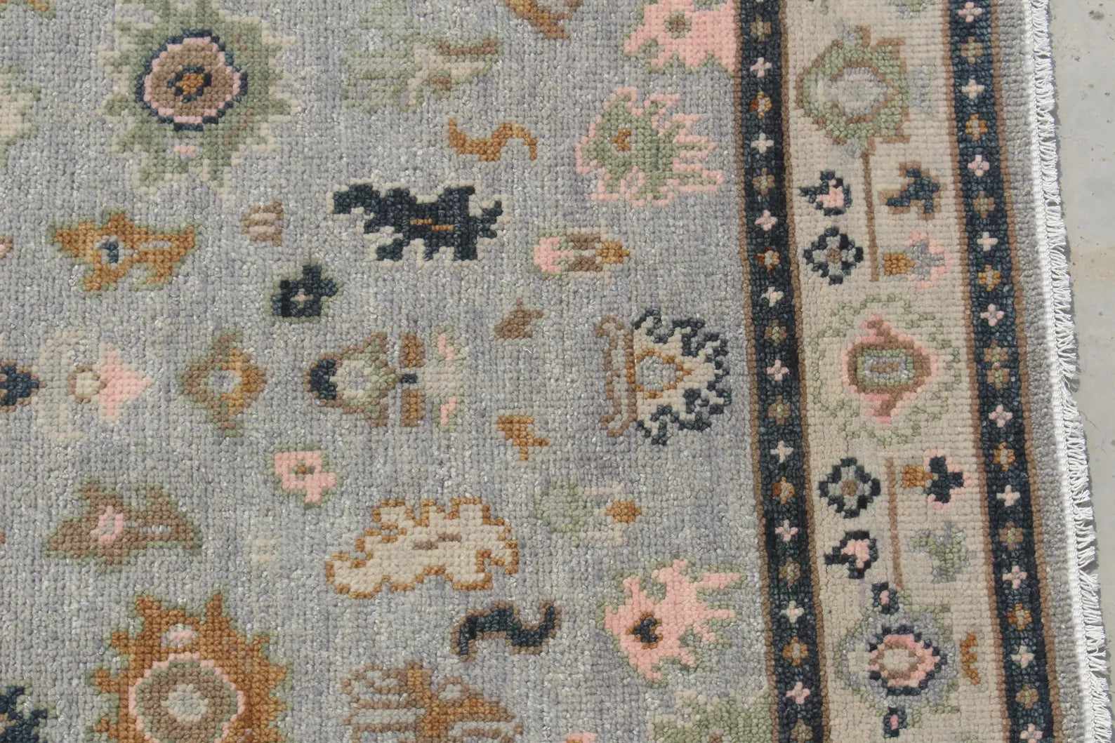 Gray Ivory Hand-Knotted Oushak Wool Rug, Modern Turkish Muted Pastel Area Rug