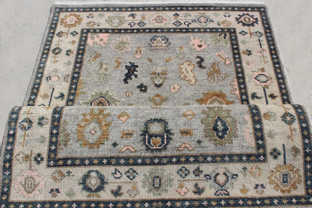 Gray Ivory Hand-Knotted Oushak Wool Rug, Modern Turkish Muted Pastel Area Rug
