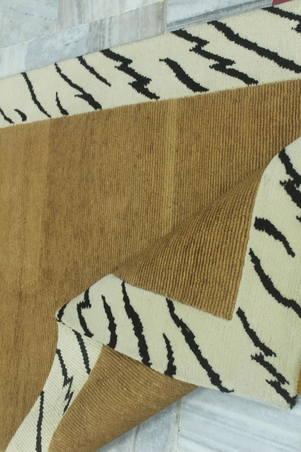 Handwoven Jute & Wool Area Rug 4x6 ft, Natural Fiber Rug with Wool Border