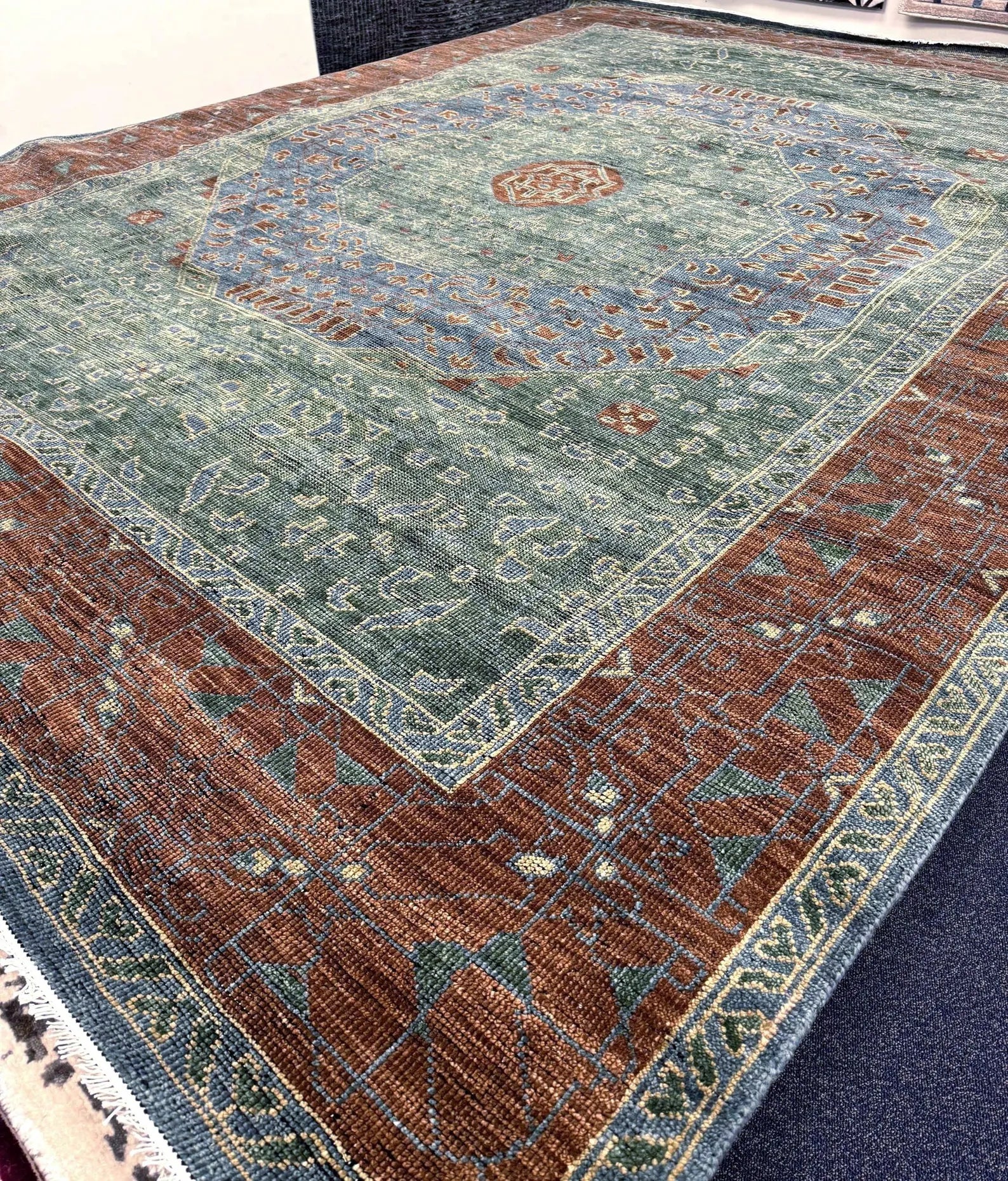 Antique-Inspired Mamluk Hand-Knotted Wool Rug – Sage & Terracotta