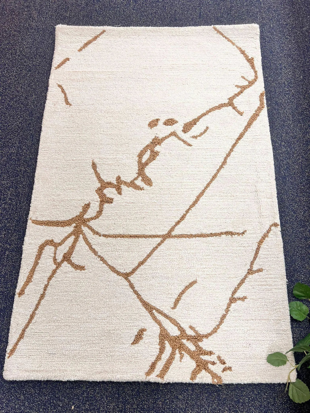Modern Abstract Wool Rug 2.6x4 - Handmade Rust Grey Ivory Textured Mat - Luxury Hand-Tufted Bedside Rug - Small Space Earth Tone Home Decor