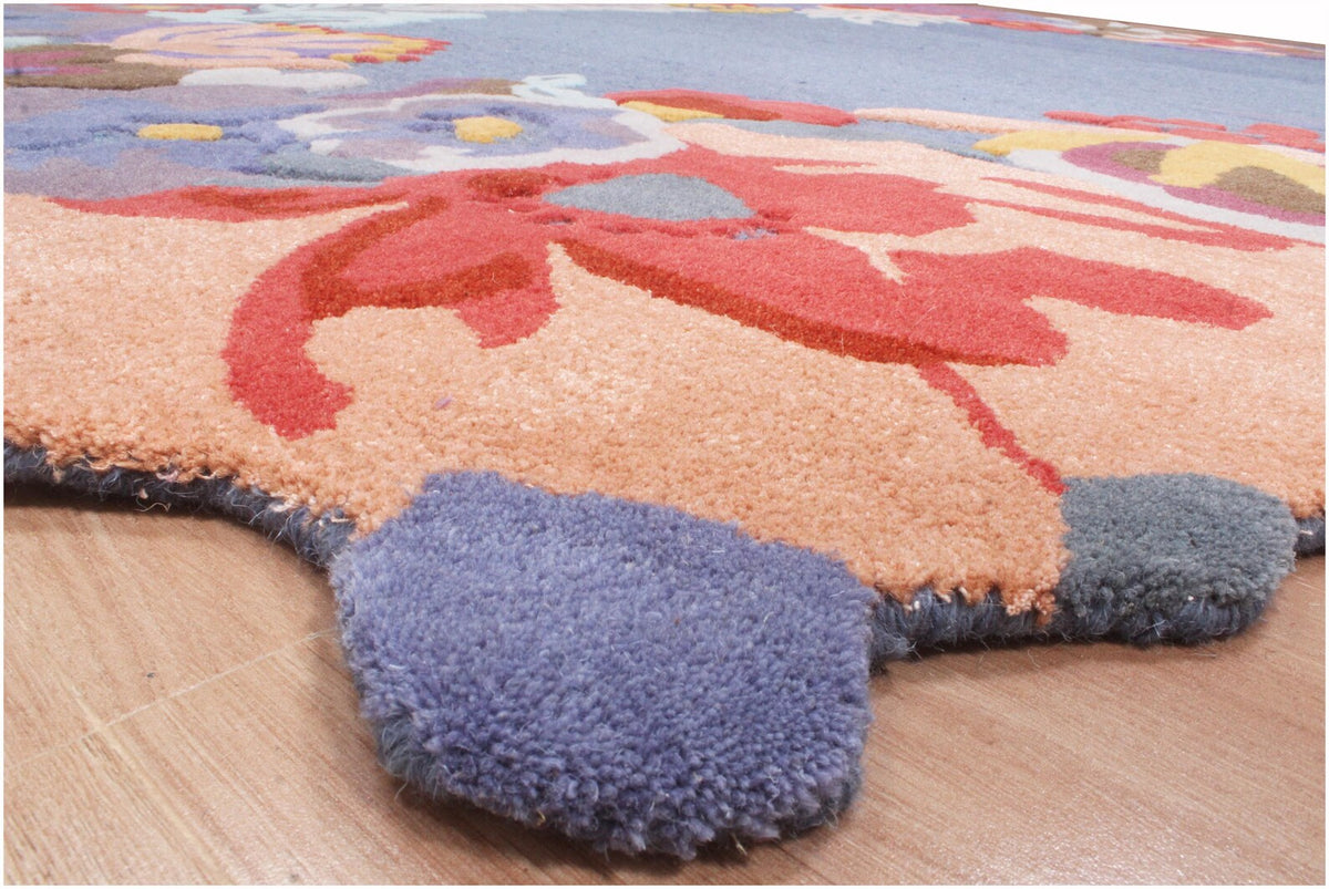 Custom Size Hand-Tufted Wool Floral Area Rug – Modern Botanical Accent Carpet with Scalloped Edge for Living Room & Bedroom