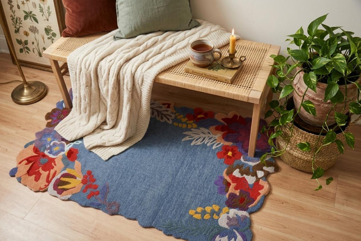 Custom Size Hand-Tufted Wool Floral Area Rug – Modern Botanical Accent Carpet with Scalloped Edge for Living Room & Bedroom