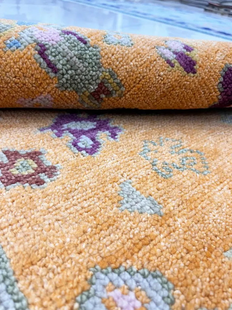 Gold & Amber Handmade Oushak Rug -Transitional Turkish Design