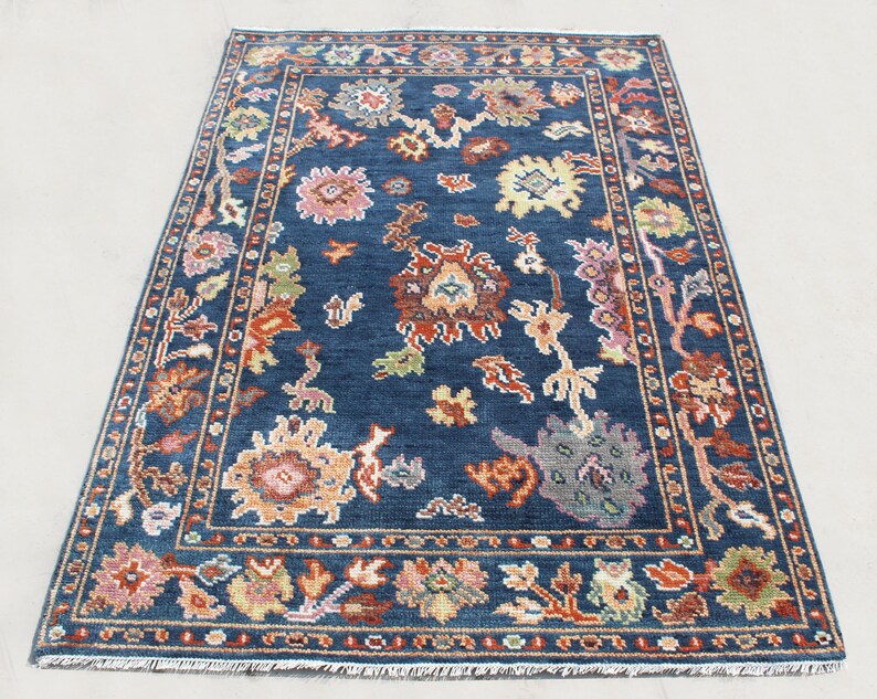 Hand-Knotted Oushak Wool Rug - Authentic Turkish Style Area Rug in Navy Blue