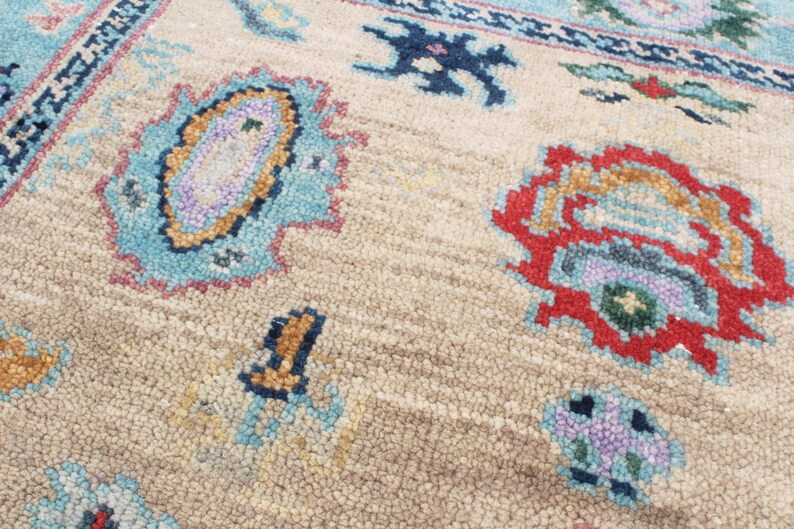 Hand-Knotted Oushak Wool Rug, Beige & Light Blue for living room, bedroom and dining area