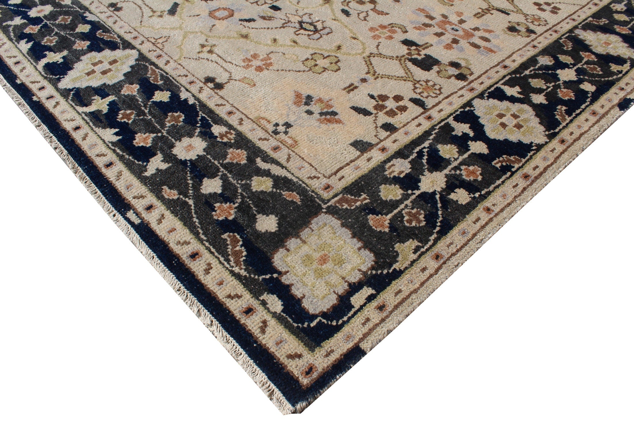 8x10 Hand-Knotted Wool Rug | Vintage Beige & Black Oushak Design
