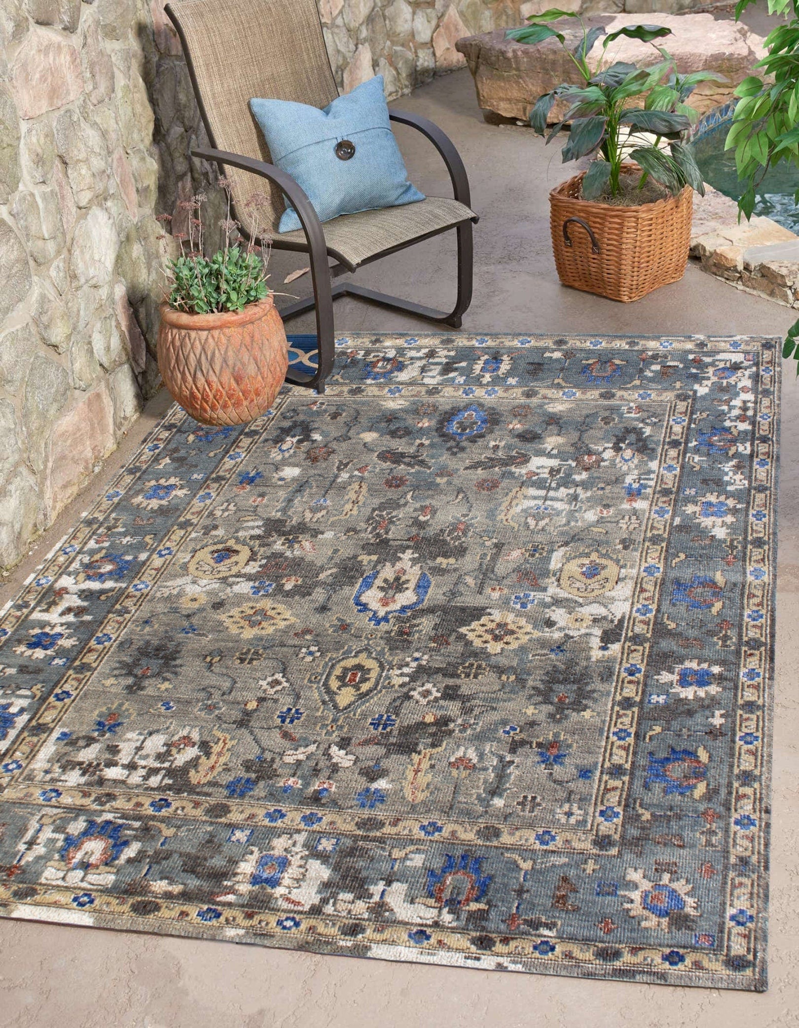Hand Knotted 8x10 Wool and Bamboo Silk Rug, Gray Blue Transitional Design