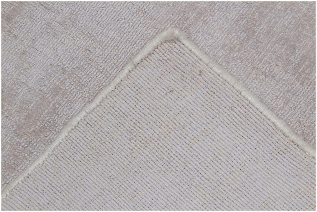 Modern Distressed Silver Handloom Rug | Wool & Bamboo Silk Blend