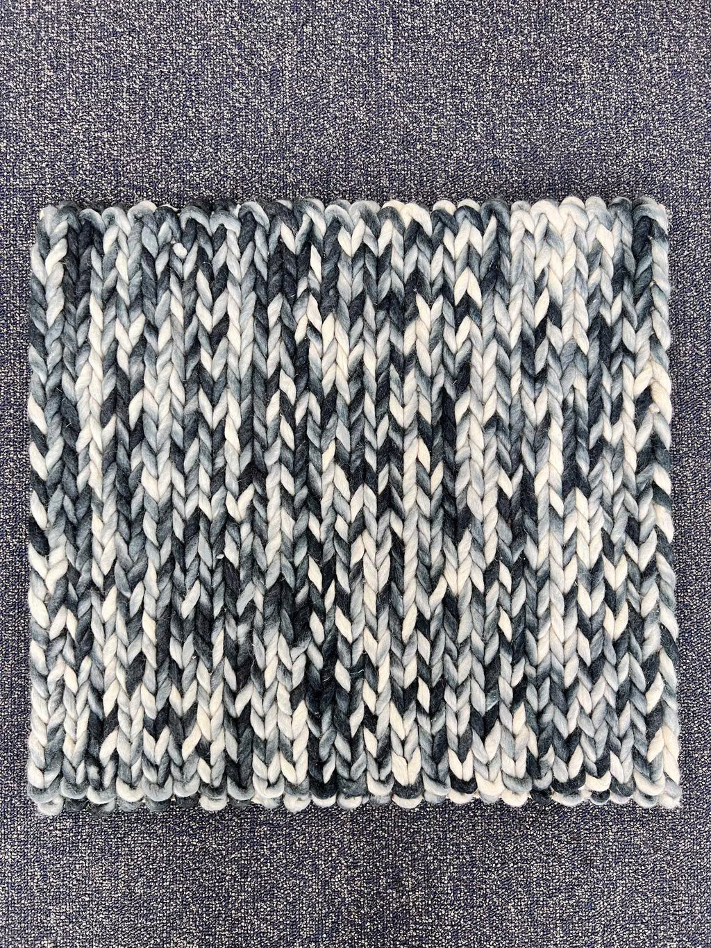 Handwoven Wool Braided Rug, Geometric Modern Design, Small Spaces