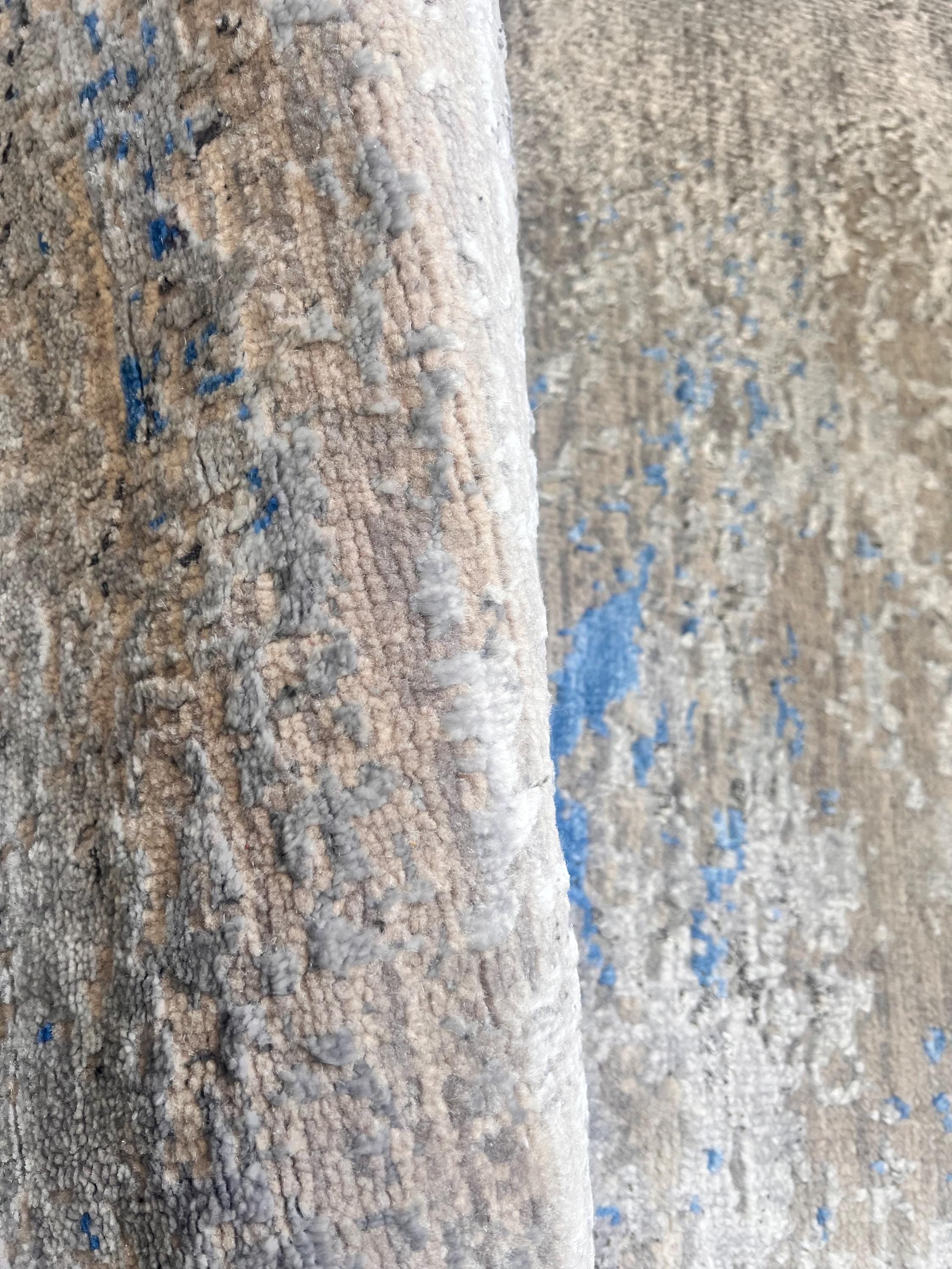 No tariff Round handmade wool bamboo silk gray beige blue hand knotted 6x6 modern rug for living room dining areaEntryway