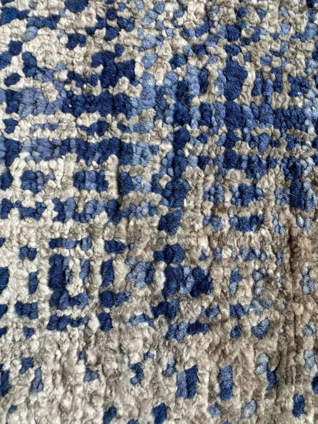 Modern Abstract Blue & Gold Hand-Knotted Wool & Silk Rug (4x6)