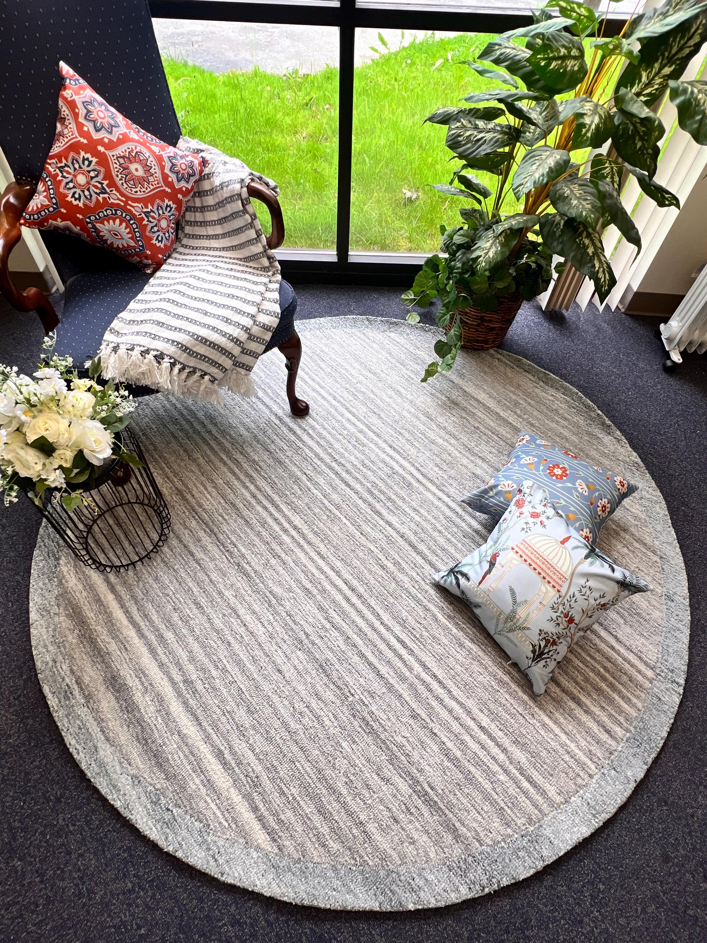 Handmade 6x6 8x8 round line pattern gray modern transitional hand tufted rug for living room, bedroom and dining area, study roomEntryway