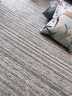 6 ft and 8 ft Hand-Tufted Round Wool Rug – Modern Abstract Texture