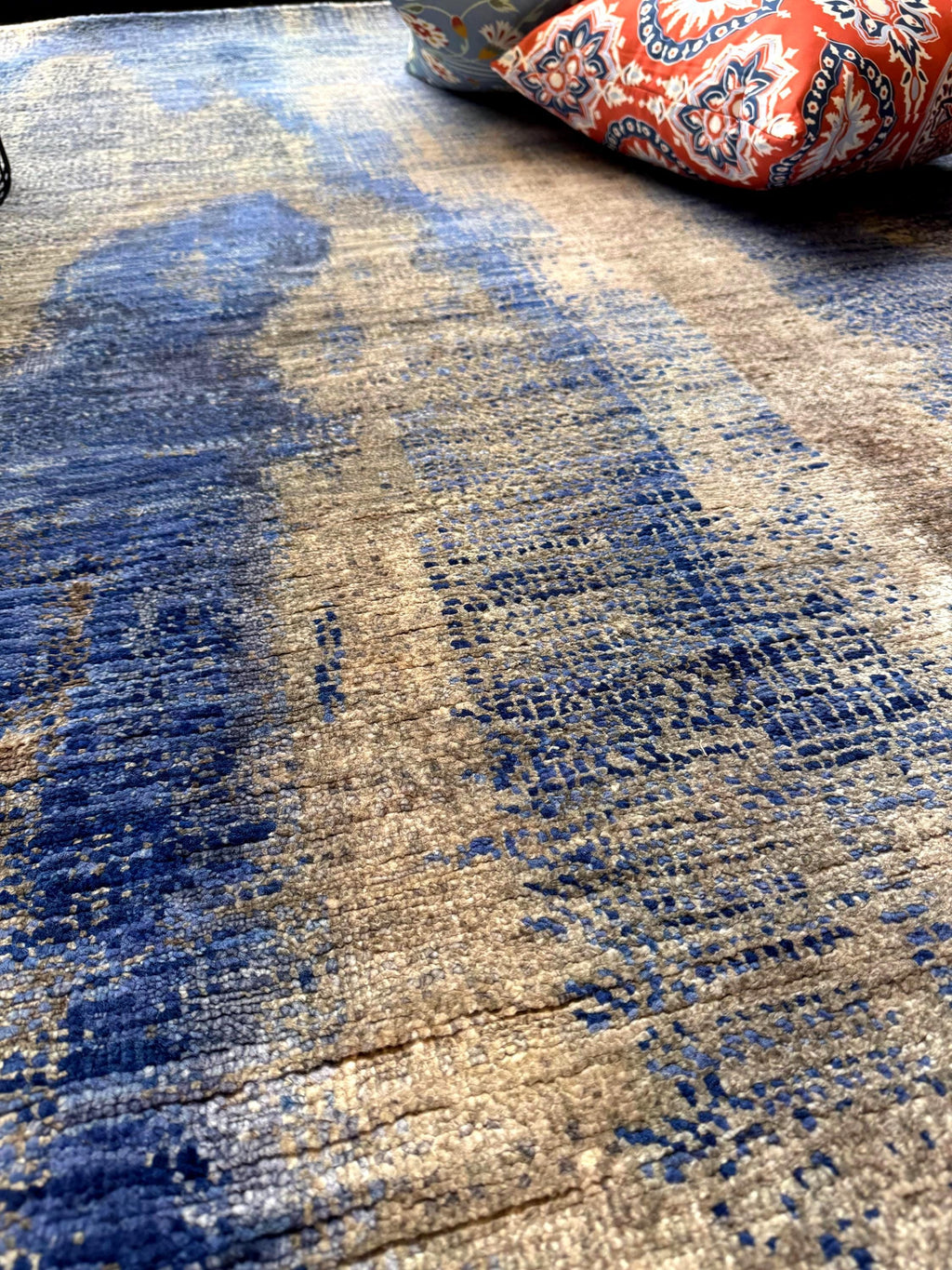 Modern Abstract Blue & Gold Hand-Knotted Wool & Silk Rug (4x6)