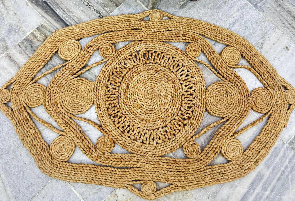 Natural Jute Accent Rug | Unique Ogee Shape 2x3 Mat