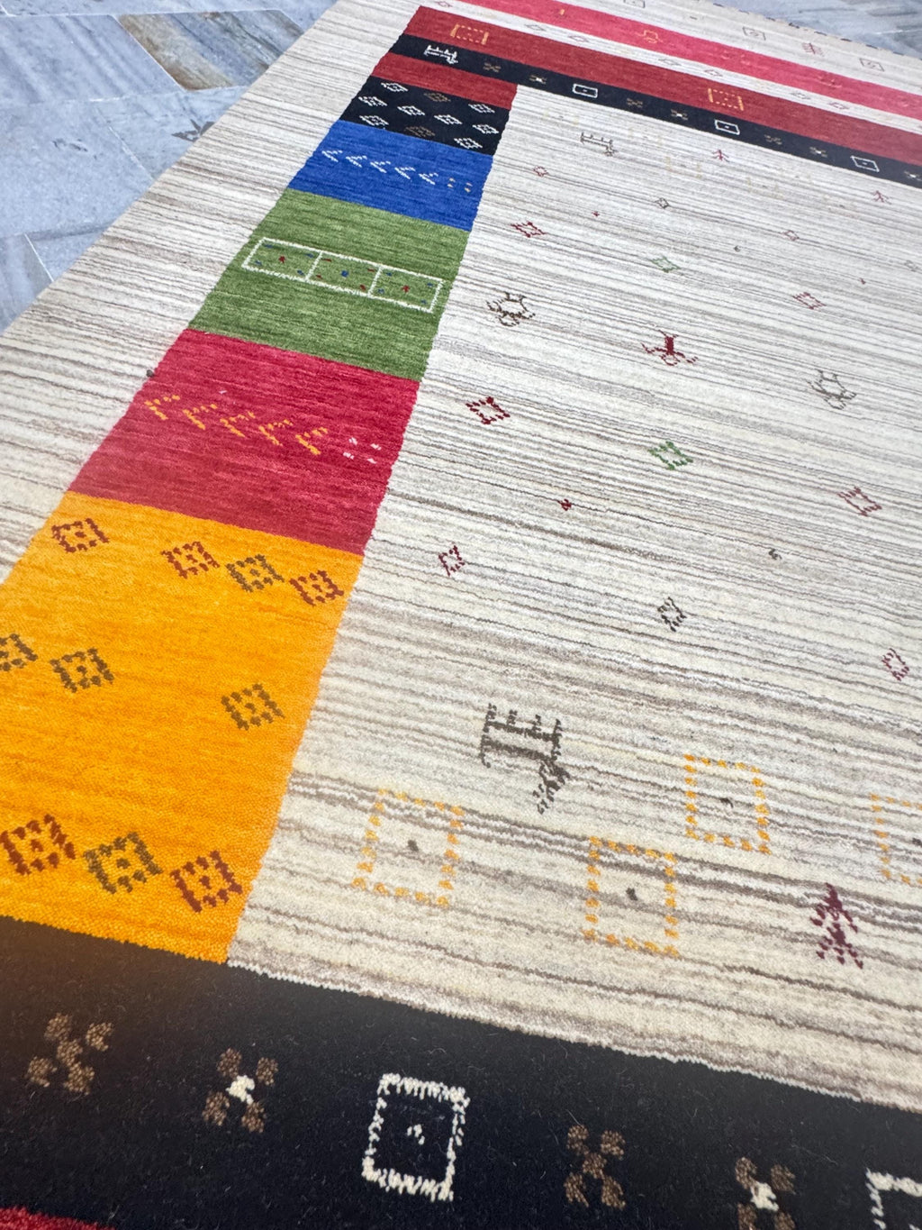 Modern Tribal Elegance: Handmade 8x9 Gabbeh Wool Rug