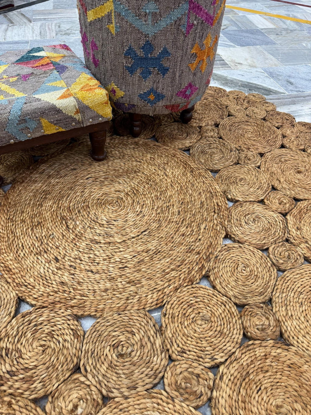 Hand-Stitched Jute 5.5x5.5 Round Rug, Minimalist Boho Decor