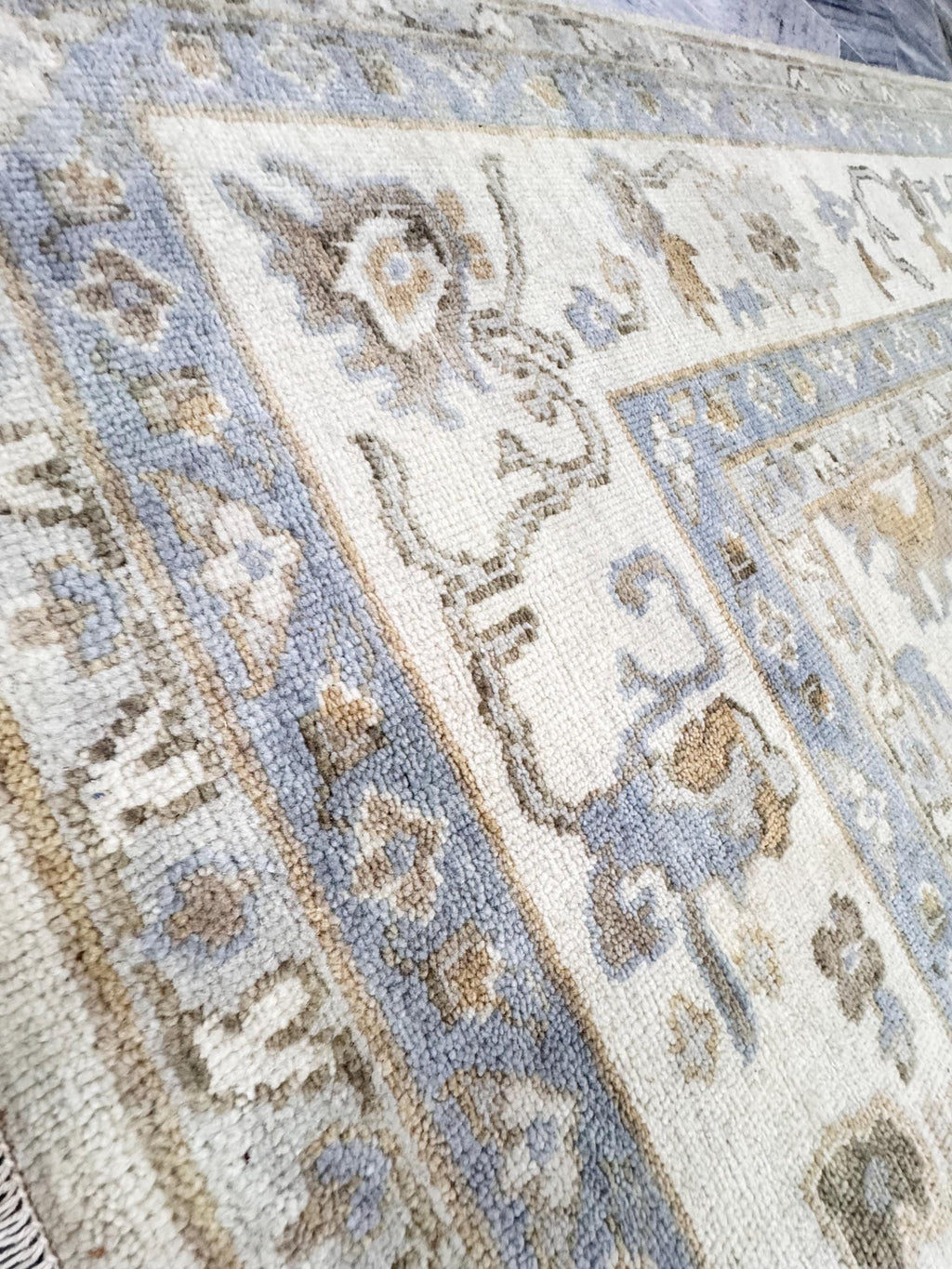 8x10 Distressed Oushak Hand-Knotted Wool Rug - Vintage Inspired