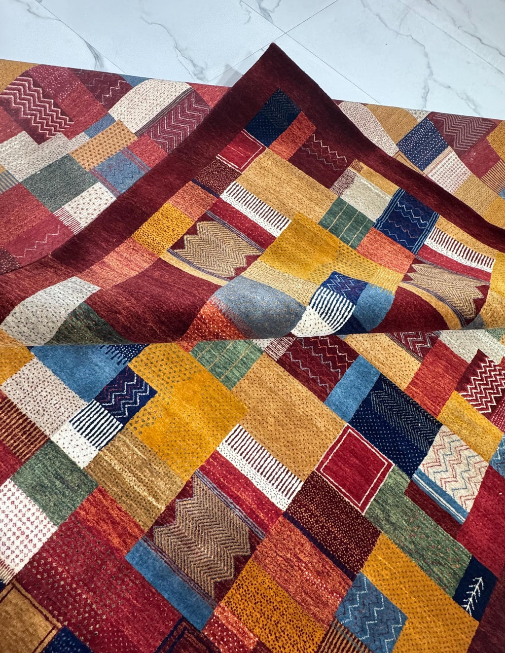 8x10 ft Hand-Knotted Vibrant Multi-Color Deep red Wool Gabbeh Rug