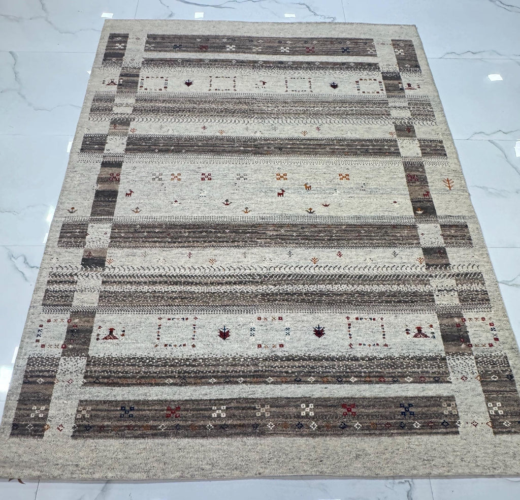 Handmade 6x8 Ivory Wool thick pile Gabbeh Rug
