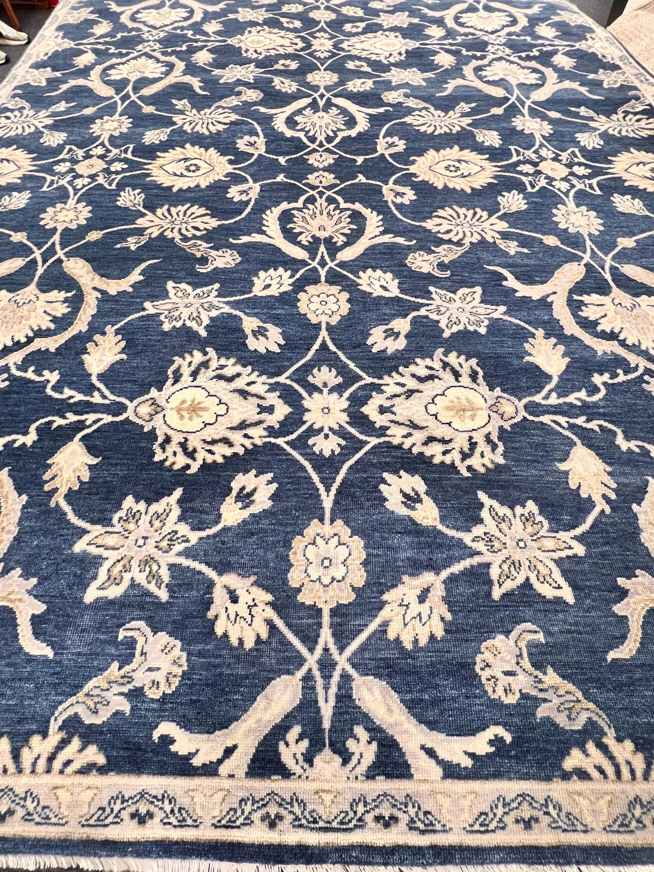 Elegant 8x10 Hand-Knotted China Blue Wool luxurious area handmade Rug