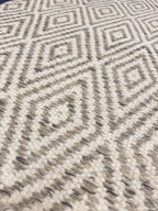 Diamond Geometric Wool Jute Rug - Neutral Grey/Ivory Flatweave Area Rug - Durable Entryway & Kitchen