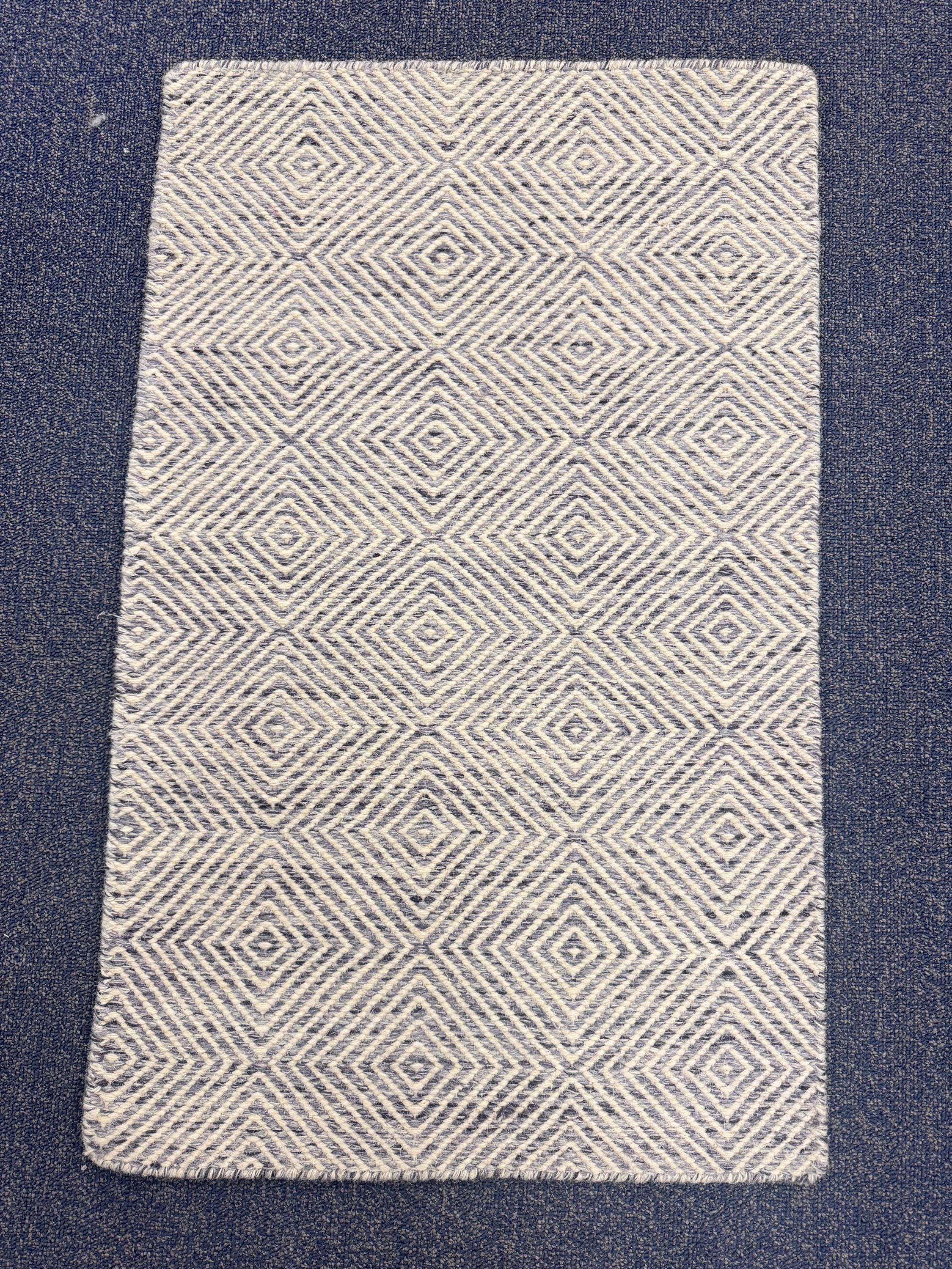 Diamond Geometric Wool Jute Rug - Neutral Grey/Ivory Flatweave Area Rug - Durable Entryway & Kitchen