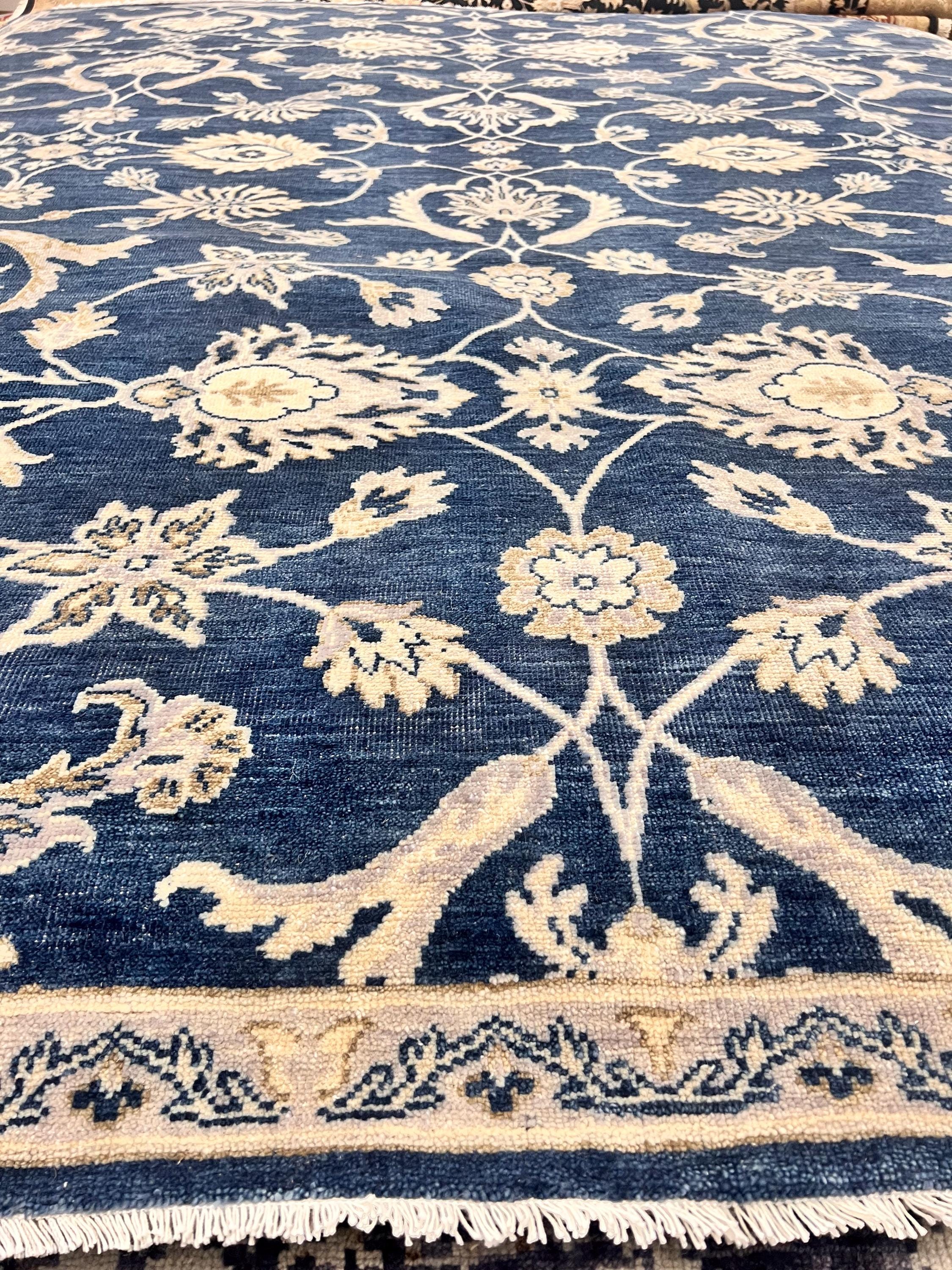 Elegant 8x10 Hand-Knotted China Blue Wool luxurious area handmade Rug