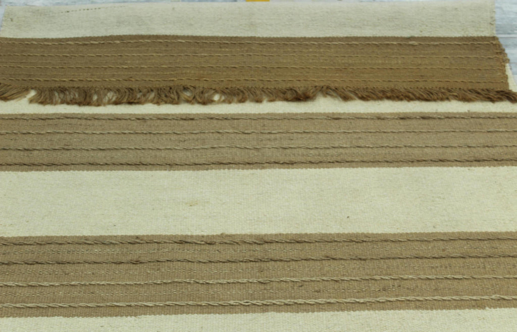 Handwoven Striped Jute Rug - 5x7 ft Natural & Cream Boho Area Rug