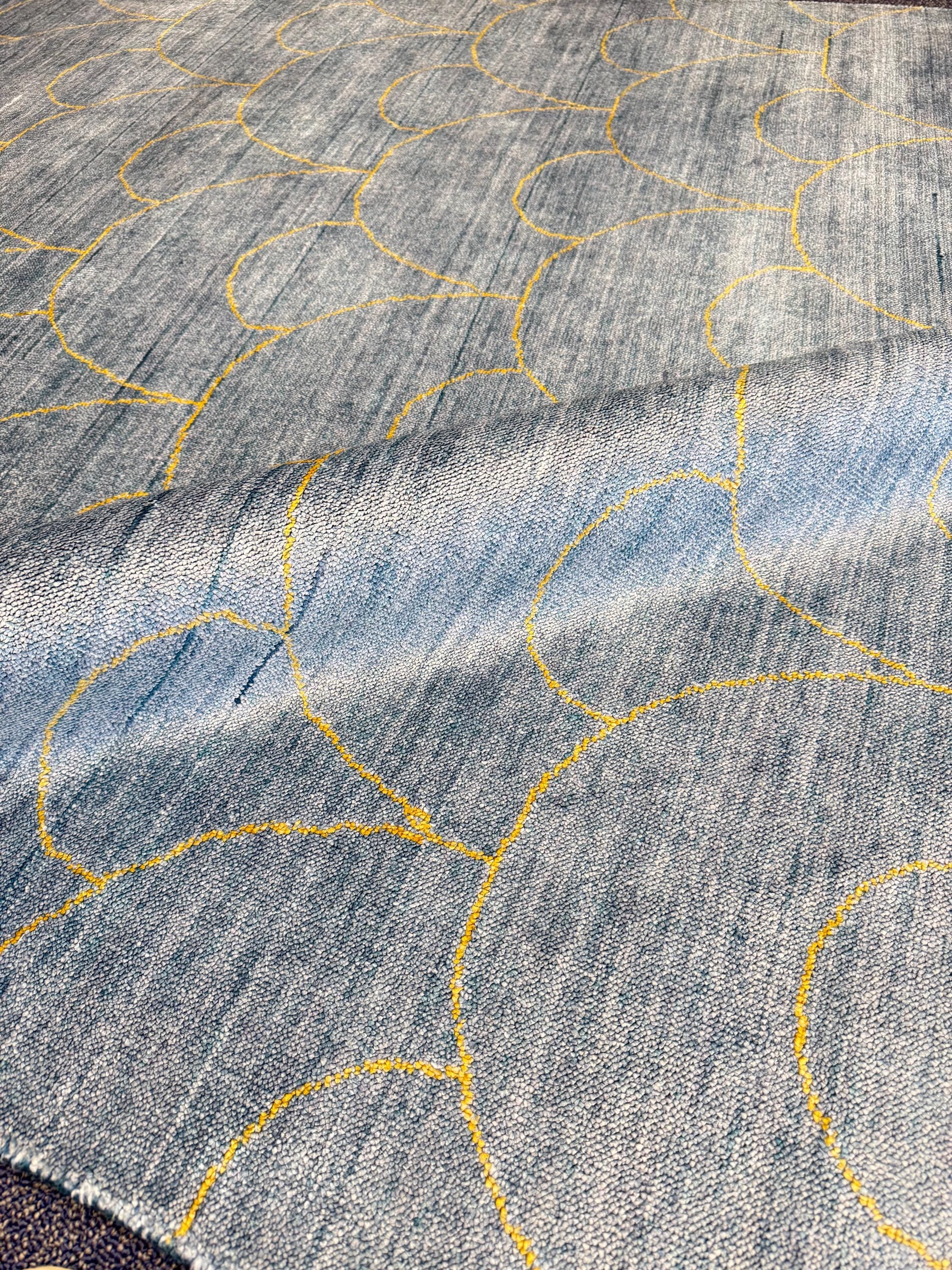 5x8 Ocean Blue Gold Wool Silk Rug - Hanmade Mermaid Scale Area Rug - Dual-Tone Shimmer Rug - Modern 5x8 Living Room Rug - Hand Woven Carpet