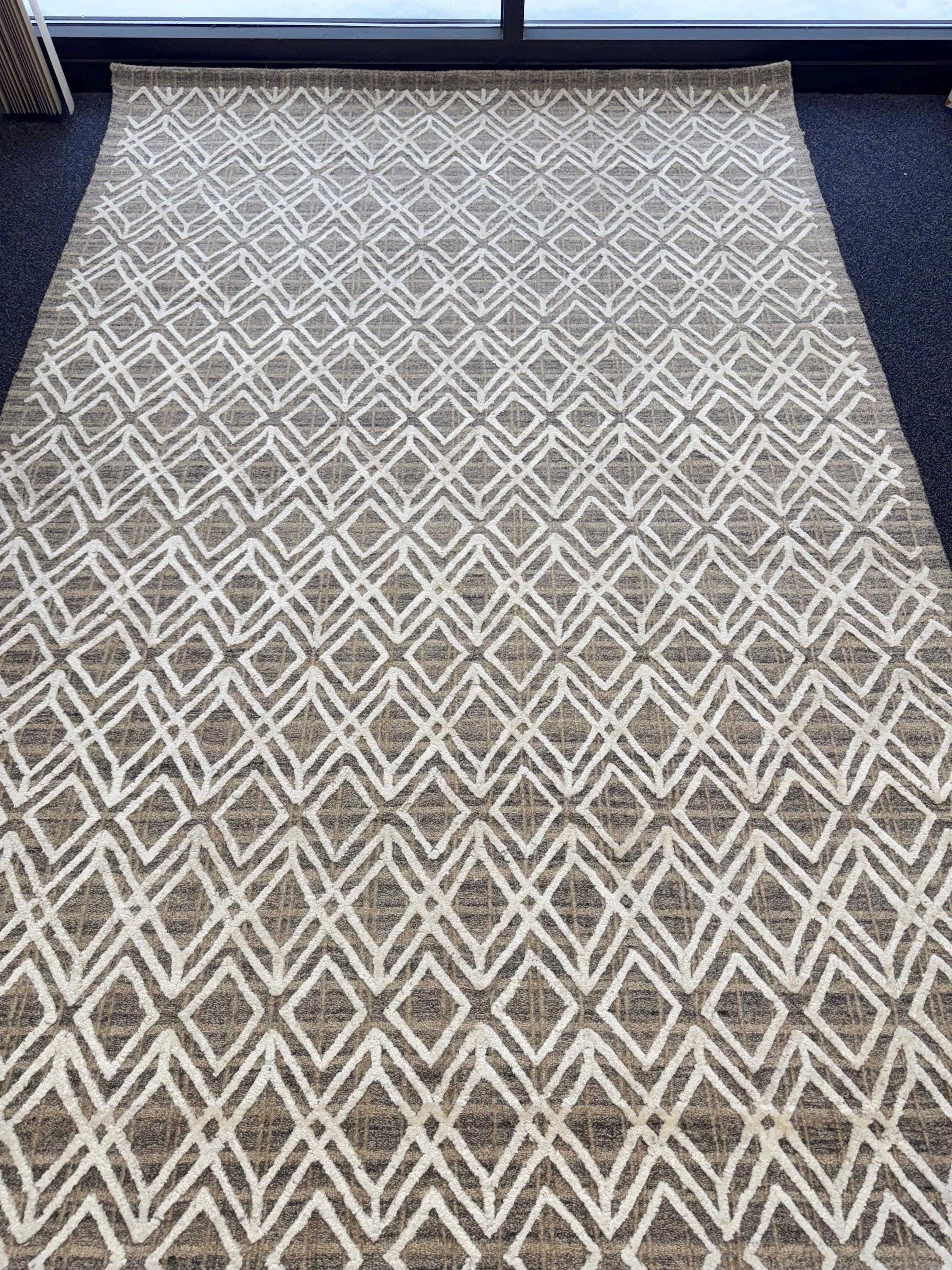 5x8 Diamond Pattern Handwoven Wool Rug - Neutral Geometric Home Decor - Soft Taupe & Cream Textured Rug - High Quality Sustainable Area Rug