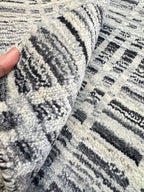Modern Handwoven Wool Rug 4x6 - Black and White Plaid Area Rug - Minimalist Glitch Pattern Flatweave - Scandinavian Style Hand-loomed Carpet