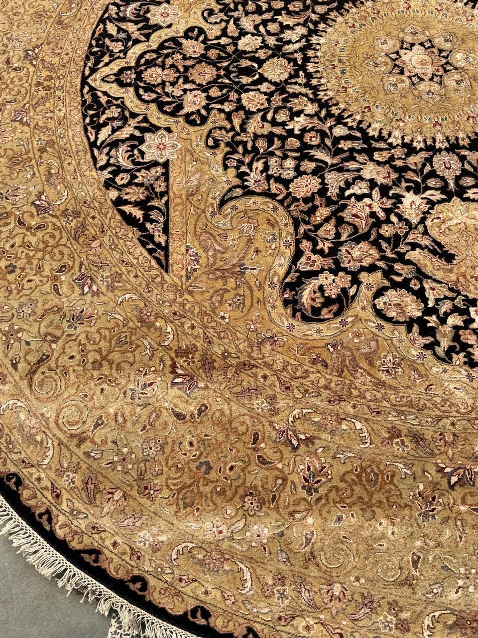 Luxury 10x10 Round Hand-Knotted Area Rug Premium Wool & Silk Black Gold Large Medallion Oriental Carpet High-End Living Room Decor