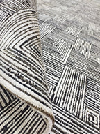 Modern Hand-Knotted Wool Rug - 6x9 (5'10" x 8'10") Geometric Maze Design Black and White Textured Area Rug Contemporary Neutral Home Decor