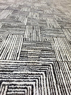Modern Hand-Knotted Wool Rug - 6x9 (5'10" x 8'10") Geometric Maze Design Black and White Textured Area Rug Contemporary Neutral Home Decor