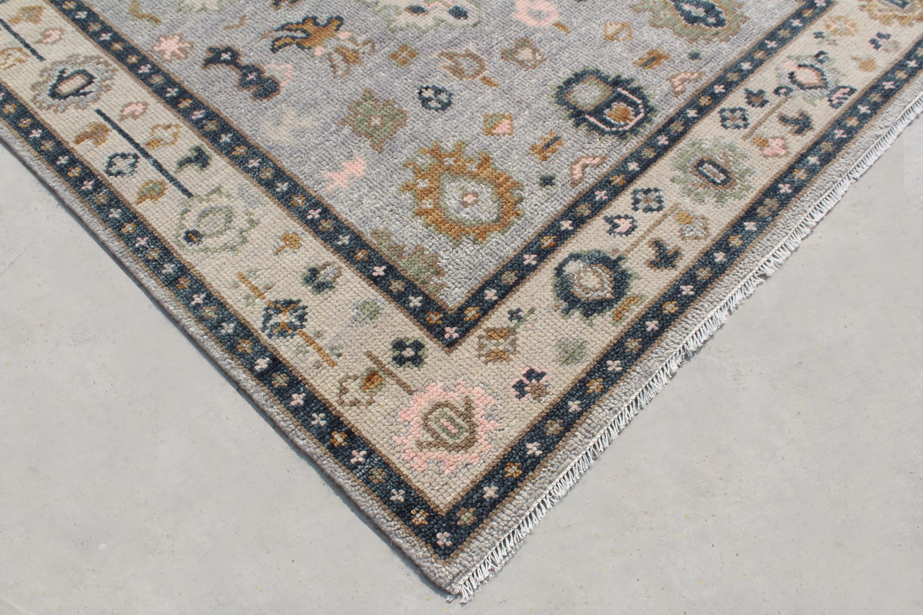 Hand-Knotted Oushak Wool Rug, Modern Turkish Muted Pastel Area Rug for Living Room, Custom Sizes: 4x6, 5x8, 6x9, 8x10, 9x12, 10x14, 12x15