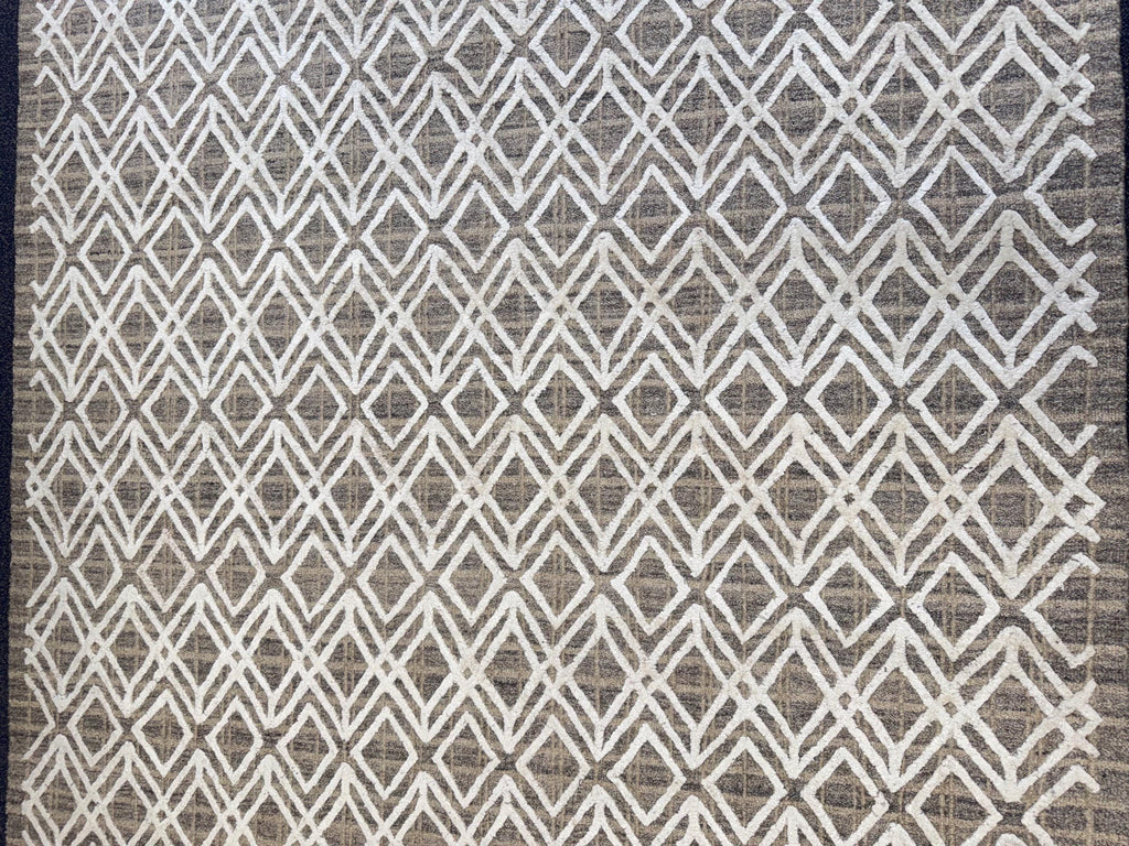 5x8 Diamond Pattern Handwoven Wool Rug - Neutral Geometric Home Decor - Soft Taupe & Cream Textured Rug - High Quality Sustainable Area Rug