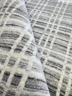 Modern Handwoven Wool Rug 4x6 - Black and grey Plaid Area Rug - Minimalist Glitch Pattern Flatweave - Scandinavian Style Hand-loomed Carpet
