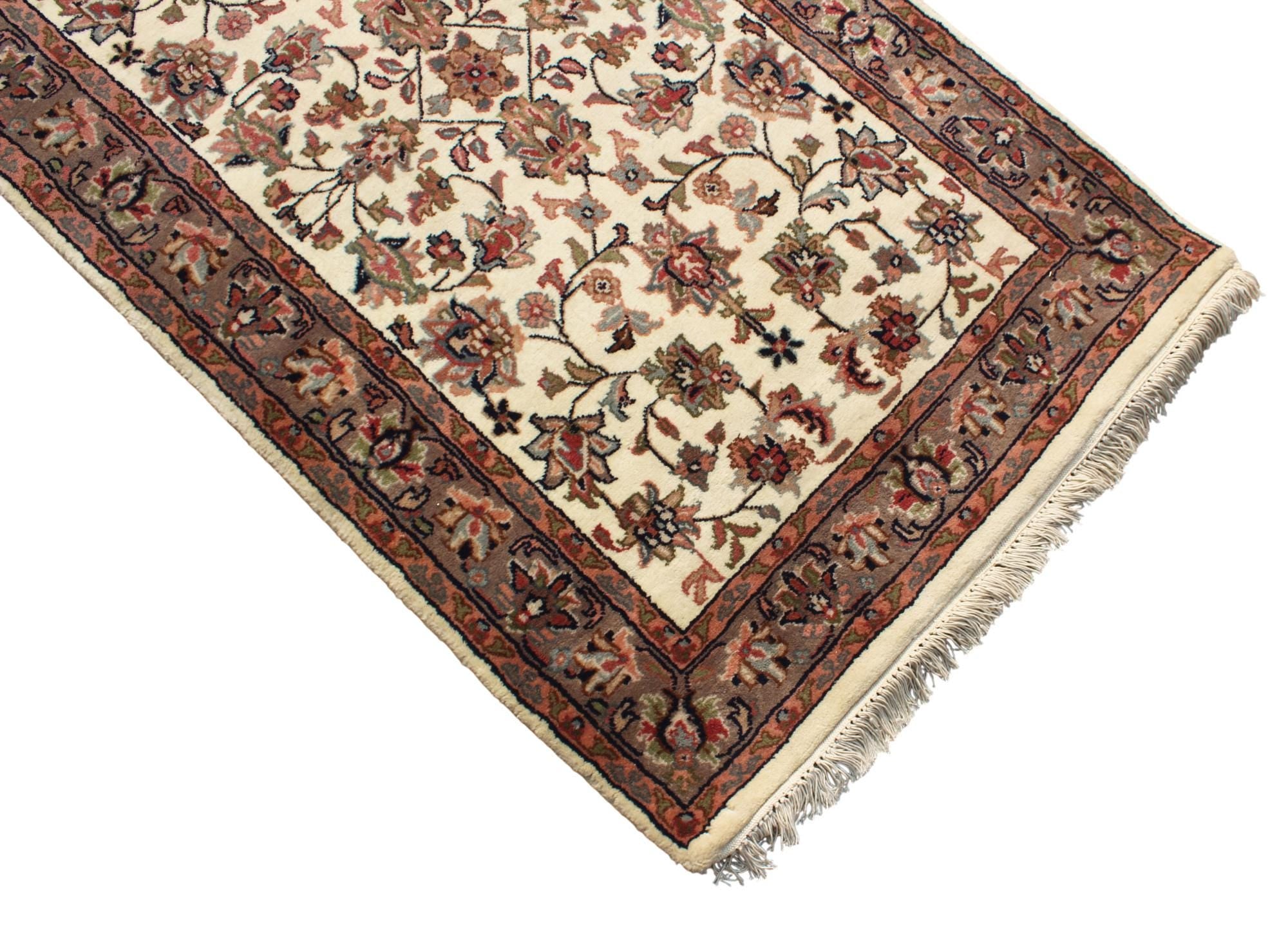 Hand-Knotted Wool Runner 2.5x9.4 ft - Vintage Style Floral Persian Rug - Cream & Sage Green Hallway Runner - Traditional Kitchen Rug Runner